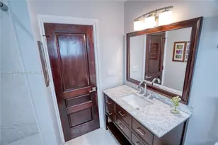 13300 Biscayne Bay Terrace, North Miami, FL 33181 - Photo 29