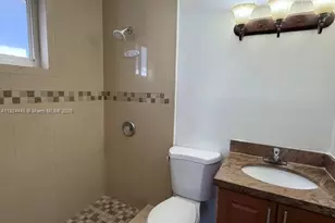 34 E 15th St, Hialeah, FL 33010 - Photo 9