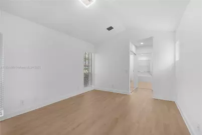 1525 Seabay Rd, Weston, FL 33326 - Photo 23