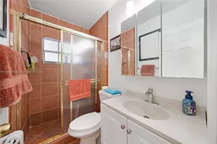 1385 NE 130th St, North Miami, FL 33161 - Photo 25