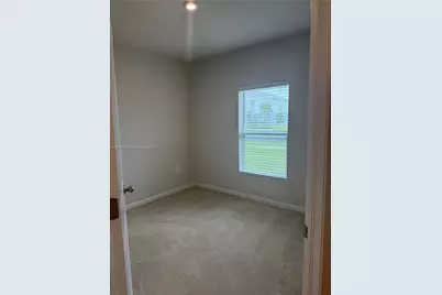 217 Raspberry Rd, Fort Pierce, FL 34981 - Photo 9