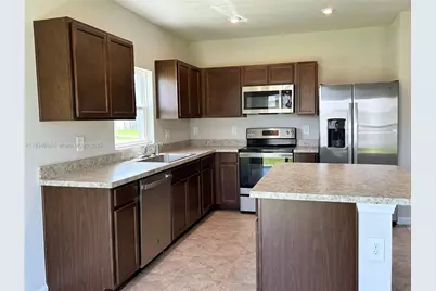 217 Raspberry Rd, Fort Pierce, FL 34981 - Photo 17