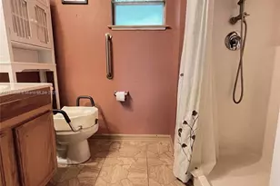 8535 104th Ct, Vero Beach, FL 32967 - Photo 13