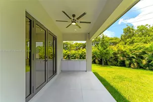 8220 SW 193rd Terrace, Cutler Bay, FL 33157 - Photo 39