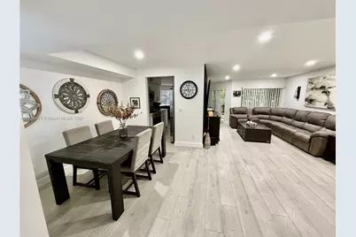 945 NW 92nd Ter #C1L, Plantation, FL 33324 - Photo 7