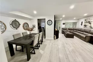 945 NW 92nd Terrace, Plantation, FL 33324 - Photo 7