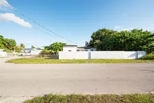 7190 NW 21st Ave, Miami, FL 33147 - Photo 29