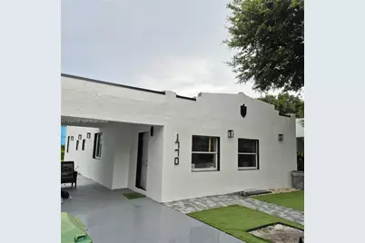 1770 NW 44th St, Miami, FL 33142 - Photo 13