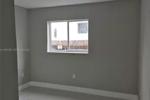 1770 NW 44th St, Miami, FL 33142 - Photo 9