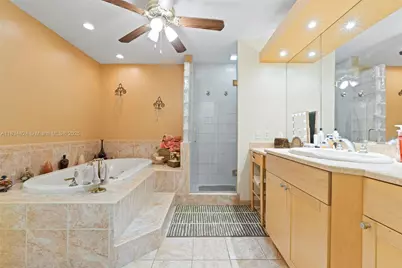 21321 NE 25th Ct, Miami, FL 33180 - Photo 33