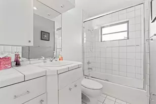 21321 NE 25th Ct, Miami, FL 33180 - Photo 35