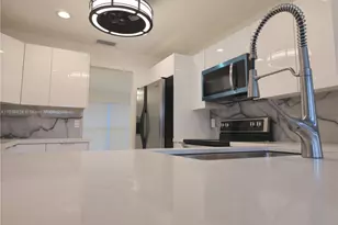 7771 NW 46th St, Lauderhill, FL 33351 - Photo 11