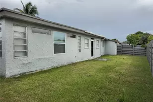 7771 NW 46th St, Lauderhill, FL 33351 - Photo 29