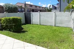 8749 SW 154th Cir Pl, Miami, FL 33193 - Photo 7