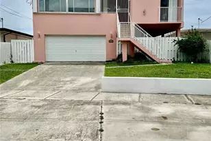 10911 N Bayshore Dr, Miami, FL 33161 - Photo 3