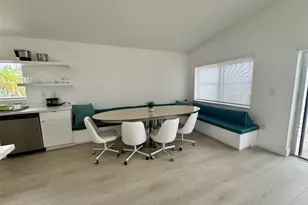 10911 N Bayshore Dr, Miami, FL 33161 - Photo 13