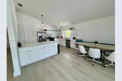 10911 N Bayshore Dr #0, Miami, FL 33161 - Photo 11