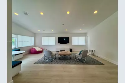 10911 N Bayshore Dr #0, Miami, FL 33161 - Photo 7