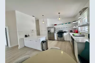 10911 N Bayshore Dr #0, Miami, FL 33161 - Photo 17