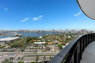 18555 Collins Ave #2003, Sunny Isles Beach, FL 33160 - Photo 15