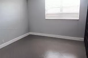 3703 NE 166th St, North Miami Beach, FL 33160 - Photo 13