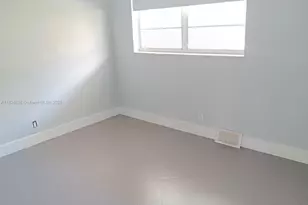 3703 NE 166th St, North Miami Beach, FL 33160 - Photo 21