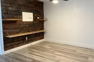 8992 NW 53rd St, Sunrise, FL 33351 - Photo 5