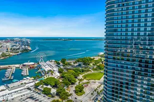 398 NE 5th St, Miami, FL 33132 - Photo 33