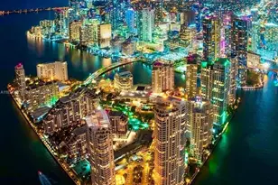 520 Brickell Key Dr, Miami, FL 33131 - Photo 7