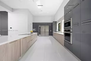 11350 NW 8th St, Plantation, FL 33325 - Photo 15