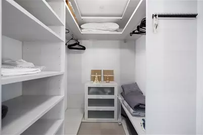 88 SW 7th St #1010, Miami, FL 33130 - Photo 19
