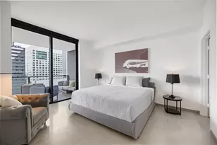 88 SW 7th St, Miami, FL 33130 - Photo 31