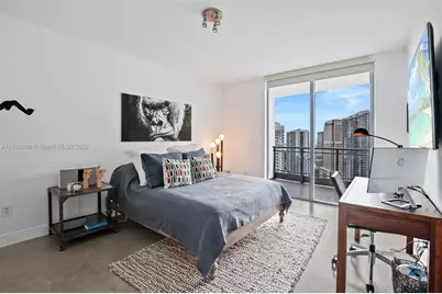 90 SW 3rd St #3810, Miami, FL 33130 - Photo 27