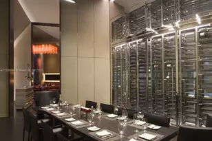 18555 Collins Ave, Sunny Isles Beach, FL 33160 - Photo 37