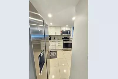 [Address not provided], Sunny Isles Beach, FL 33160 - Photo 3