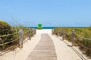 401 Ocean Dr, Miami Beach, FL 33139 - Photo 23