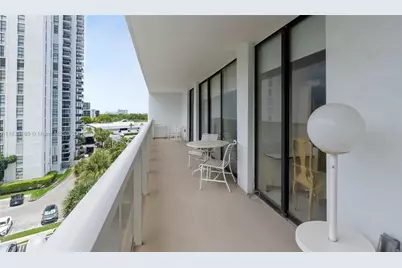 3701 N Country Club Dr #606, Aventura, FL 33180 - Photo 21