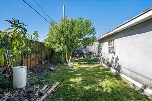 1300 NE 203rd St, Miami, FL 33179 - Photo 25