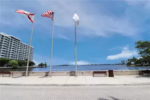 2020 N Bayshore Dr, Miami, FL 33137 - Photo 35