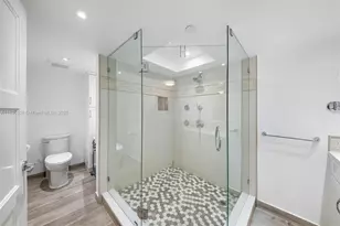 4000 Towerside Terrace, Miami, FL 33138 - Photo 33