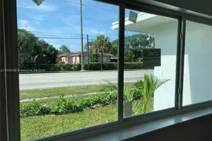 200 NE 108th St, Miami, FL 33161 - Photo 5