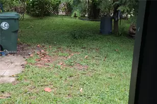 256 Broward Ave, Greenacres, FL 33463 - Photo 15