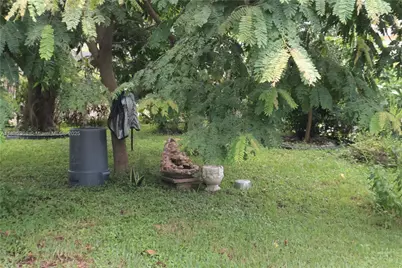 256 Broward Ave, Greenacres, FL 33463 - Photo 17