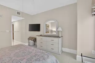 200 E Palmetto Park Rd, Boca Raton, FL 33432 - Photo 31