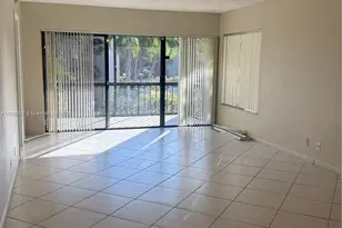 159 NW 70th St, Boca Raton, FL 33487 - Photo 7