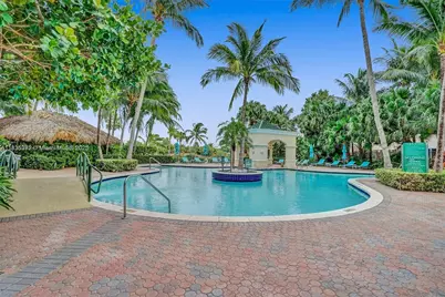 19501 W Country Club Dr #1611, Aventura, FL 33180 - Photo 41