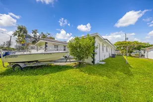 213 SE Park St, Dania Beach, FL 33004 - Photo 3