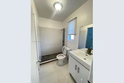 213 SE Park St, Dania Beach, FL 33004 - Photo 9