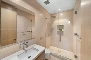 126 W San Marino Dr, Miami Beach, FL 33139 - Photo 69