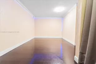 1890 W 56th St, Hialeah, FL 33012 - Photo 17